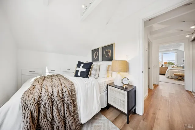 $1,995,000 | 33 Montecito Avenue, Corte Madera, CA 94925