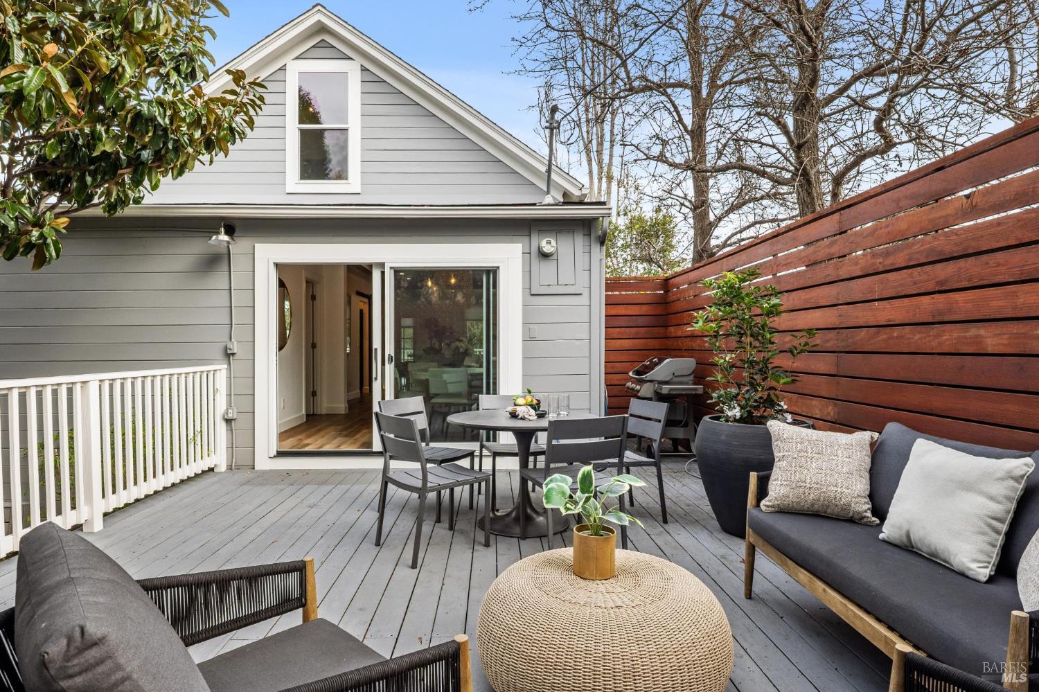 33 Montecito Avenue Corte Madera, CA 94925 - Photo 33 of 43