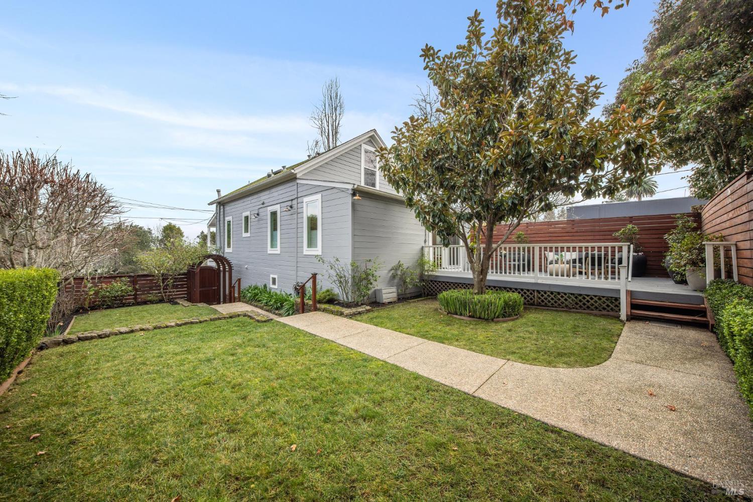 33 Montecito Avenue Corte Madera, CA 94925 - Photo 34 of 43