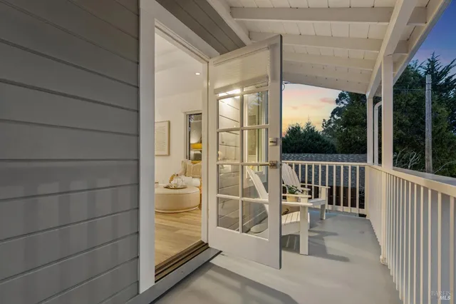 $1,995,000 | 33 Montecito Avenue, Corte Madera, CA 94925