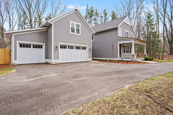 $1,788,000 | 14805 Crst Vw Court, South Haven, MI 49090