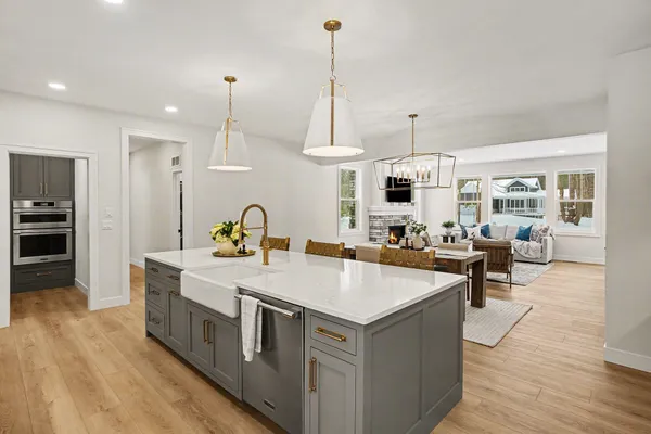 $1,788,000 | 14805 Crst Vw Court, South Haven, MI 49090