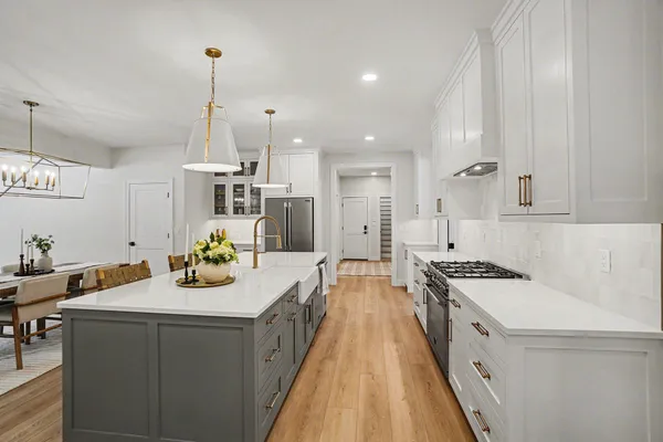 $1,788,000 | 14805 Crst Vw Court, South Haven, MI 49090