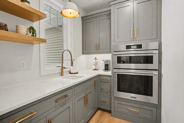 $1,788,000 | 14805 Crst Vw Court, South Haven, MI 49090