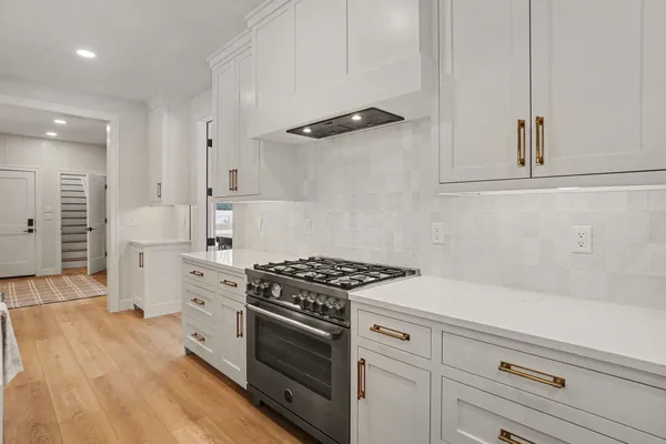 $1,788,000 | 14805 Crst Vw Court, South Haven, MI 49090