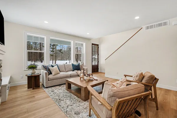 $1,788,000 | 14805 Crst Vw Court, South Haven, MI 49090