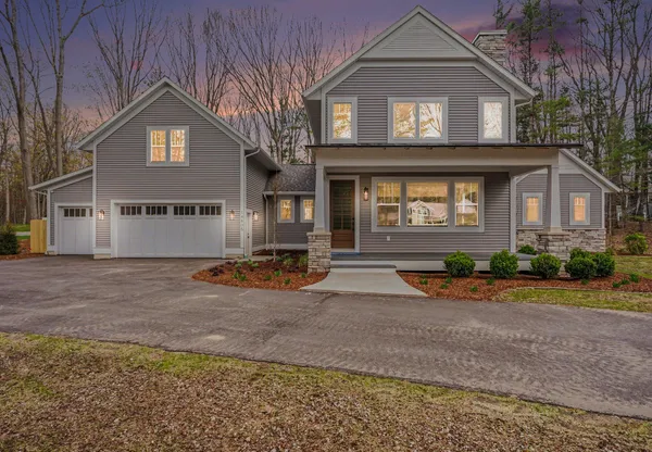 $1,788,000 | 14805 Crst Vw Court, South Haven, MI 49090