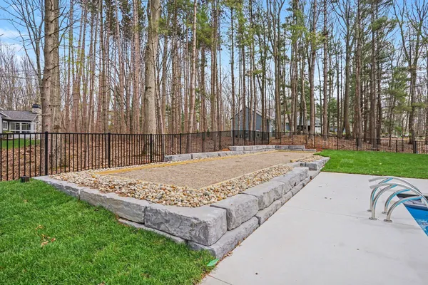 $1,788,000 | 14805 Crst Vw Court, South Haven, MI 49090