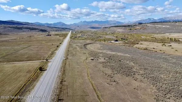 $1,200,000 | Lot 2 Knori Minor Subdivision, Bondurant, WY 82922