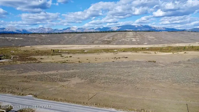 $1,200,000 | Lot 2 Knori Minor Subdivision, Bondurant, WY 82922