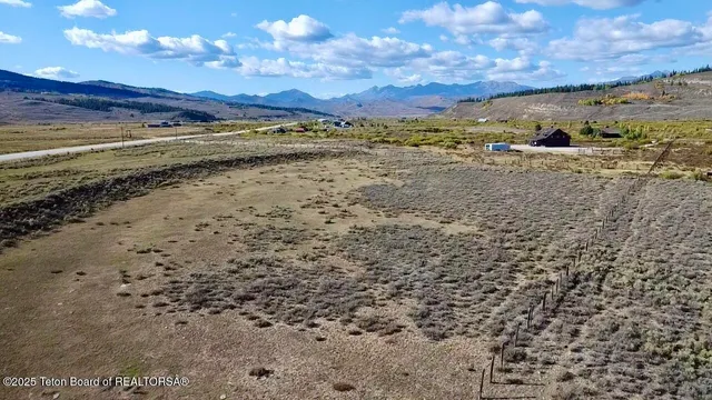 $1,200,000 | Lot 2 Knori Minor Subdivision, Bondurant, WY 82922