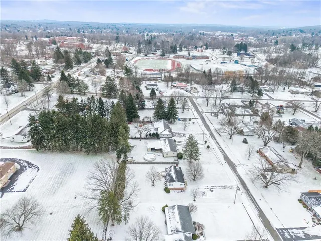 $229,000 | 7 Hemlock Drive, Greenville, PA 16125