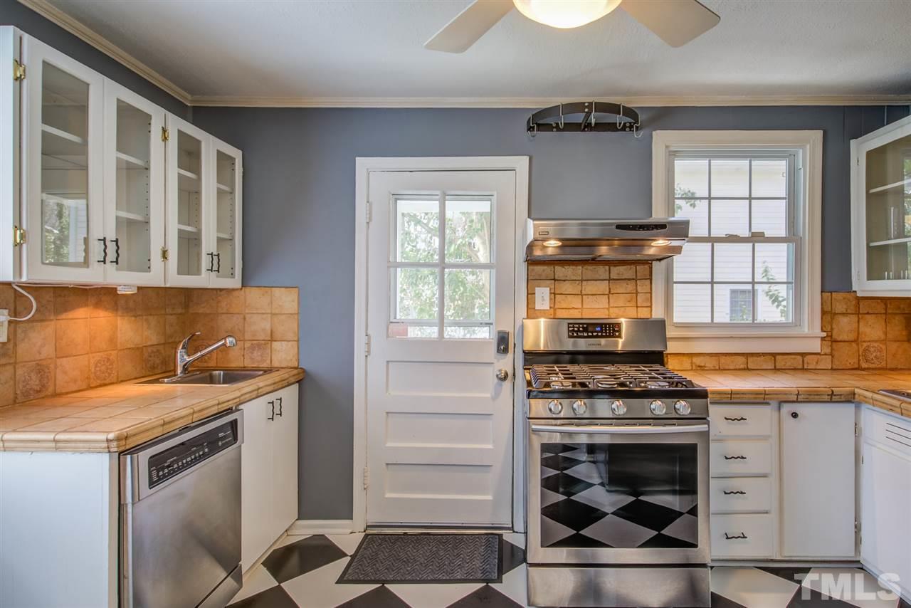 723 New Road Raleigh, NC 27608 - Photo 8 of 30