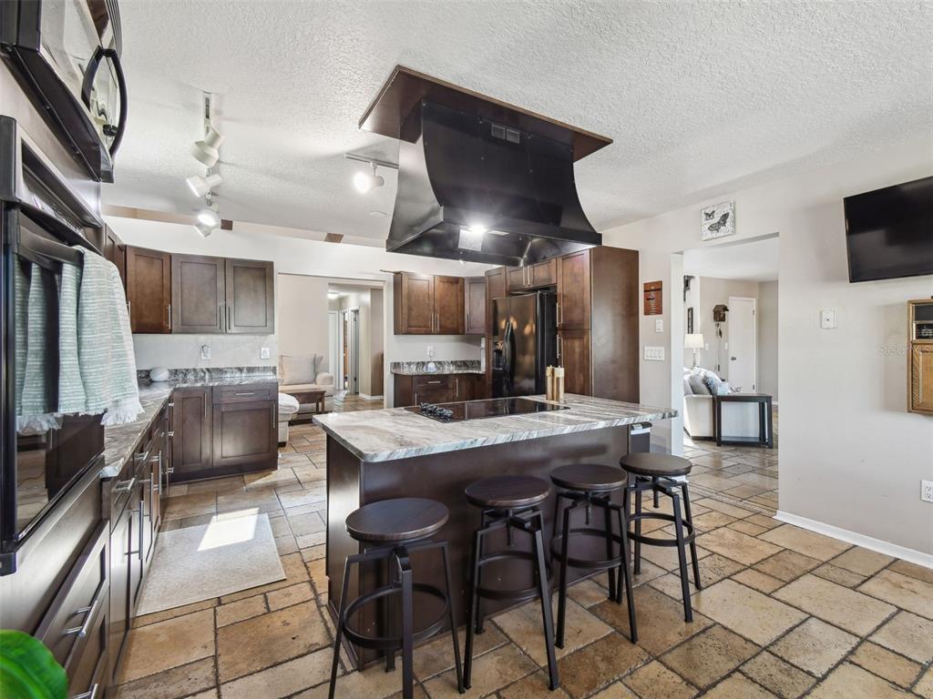 6241 Bayside Drive New Port Richey, FL 34652 - Photo 14 of 95