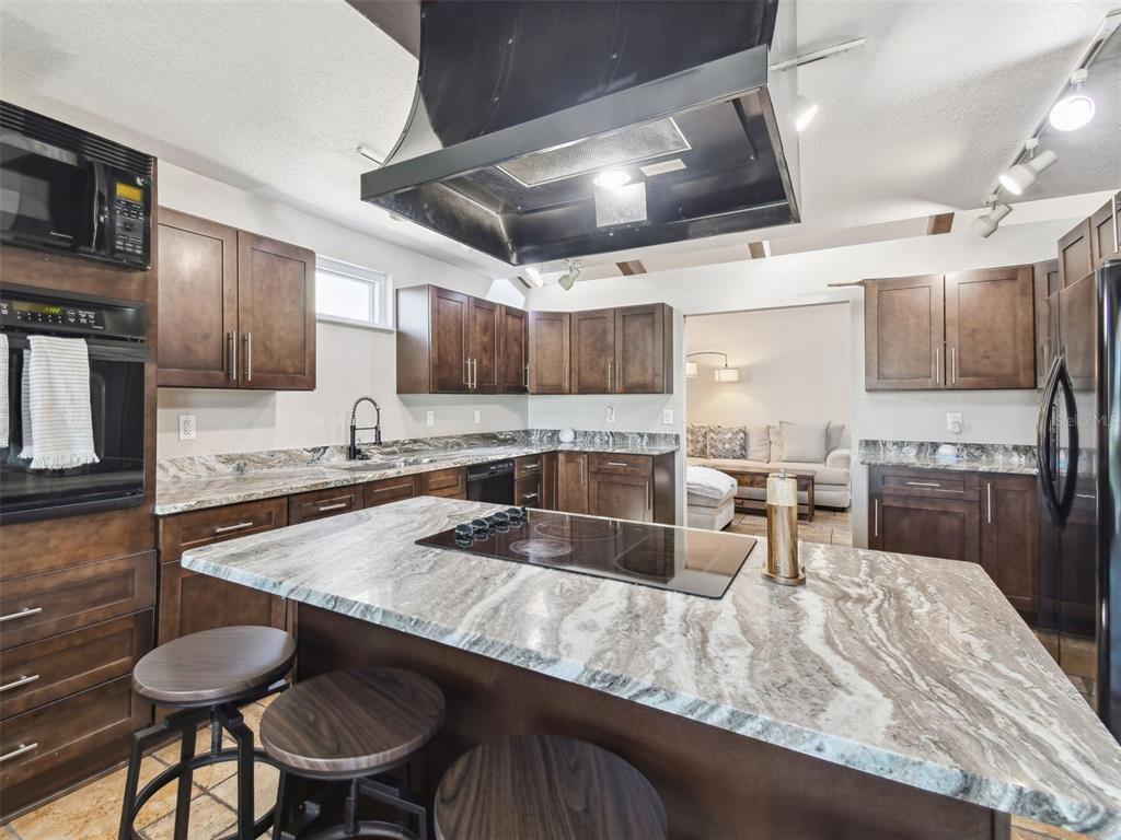 6241 Bayside Drive New Port Richey, FL 34652 - Photo 21 of 95