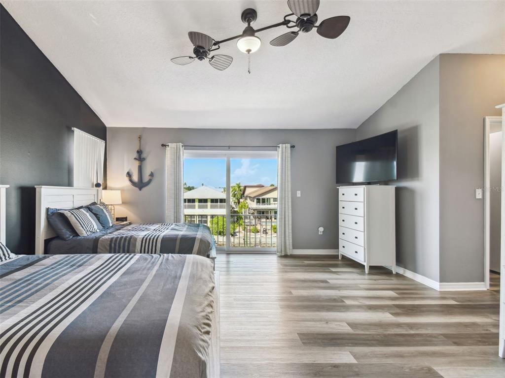 6241 Bayside Drive New Port Richey, FL 34652 - Photo 34 of 95