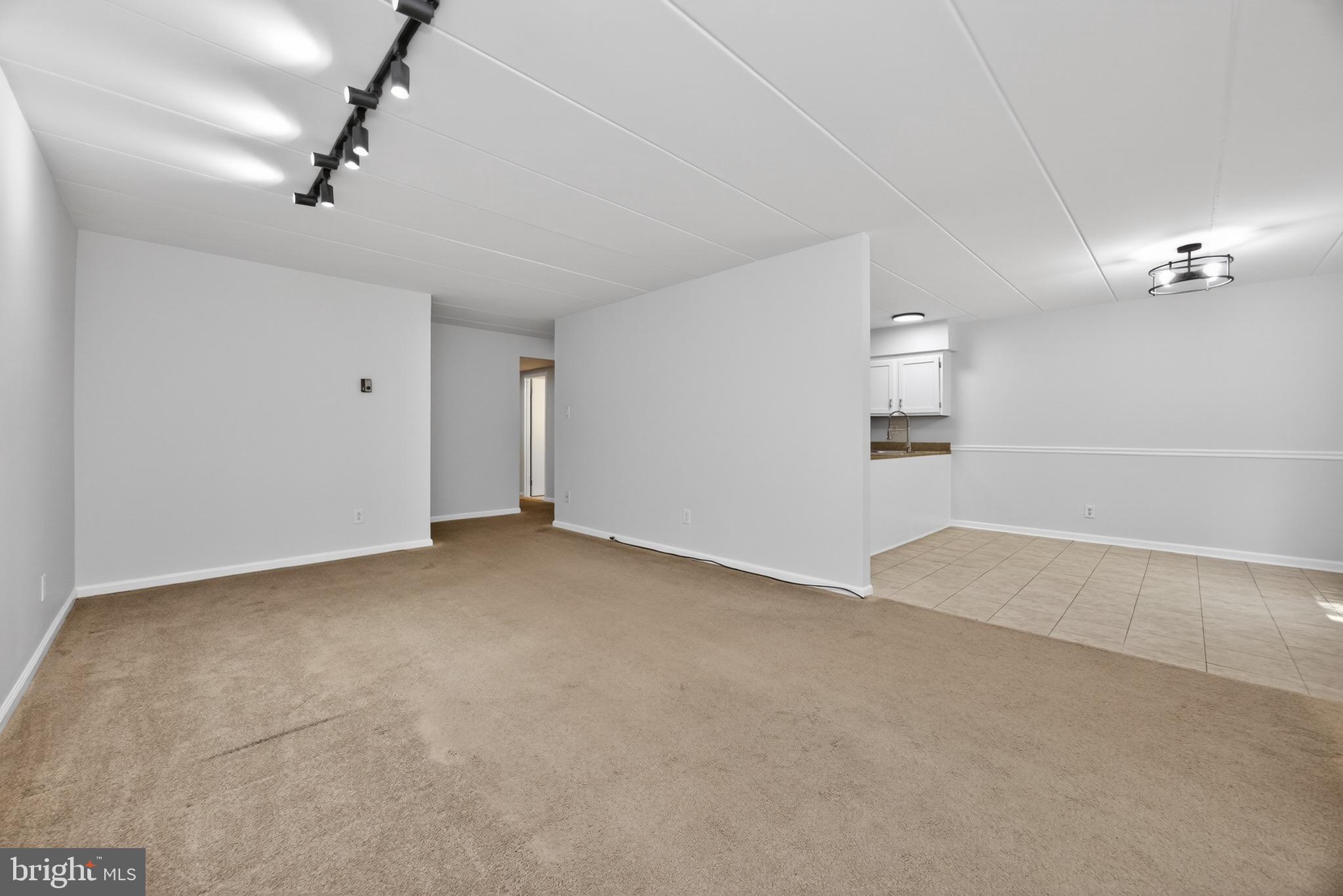 300 Campbell Circle, Unit F10 Downingtown, PA 19335 - Photo 3 of 31 Gallery Image 3
