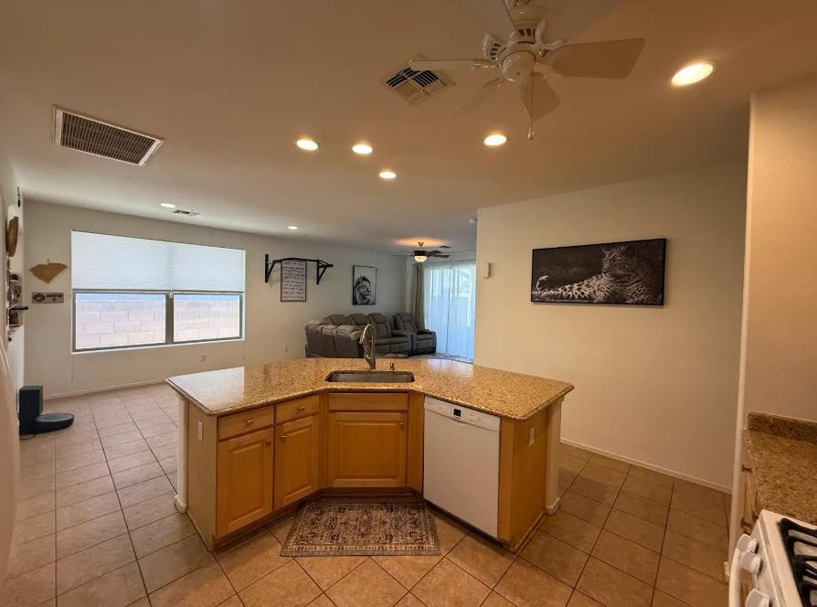 3038 West Trapanotto Road Phoenix, AZ 85086 - Photo 14 of 38 Photo #14