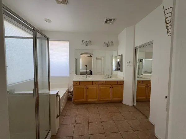 $2,500 | 3038 West Trapanotto Road, Phoenix, AZ 85086