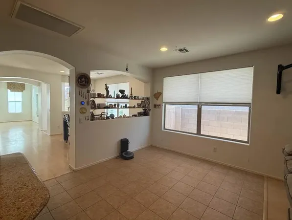$2,500 | 3038 West Trapanotto Road, Phoenix, AZ 85086