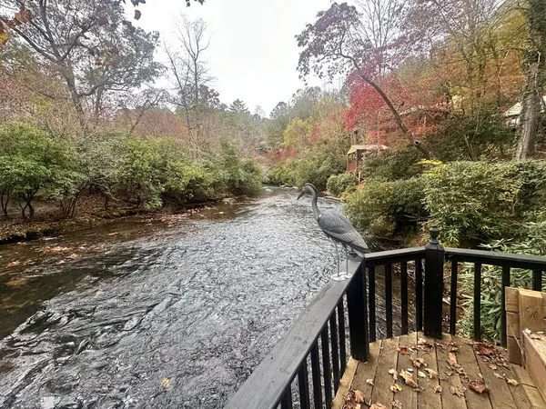 $2,400 | 122 North Riverview Lane, Ellijay, GA 30536