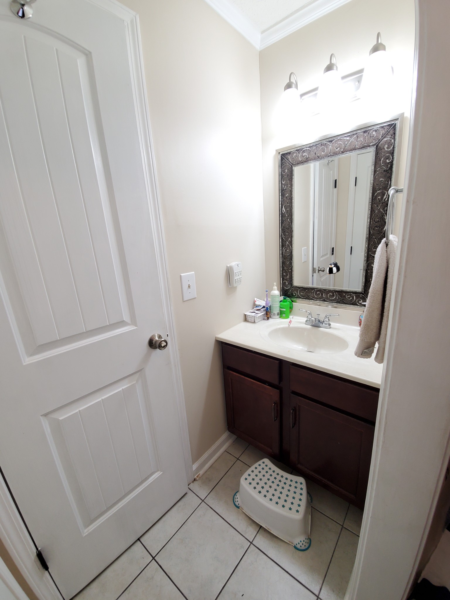 3059 Ogden Road McEwen, TN 37101 - Photo 14 of 30 a bathroom with a sink and a mirror