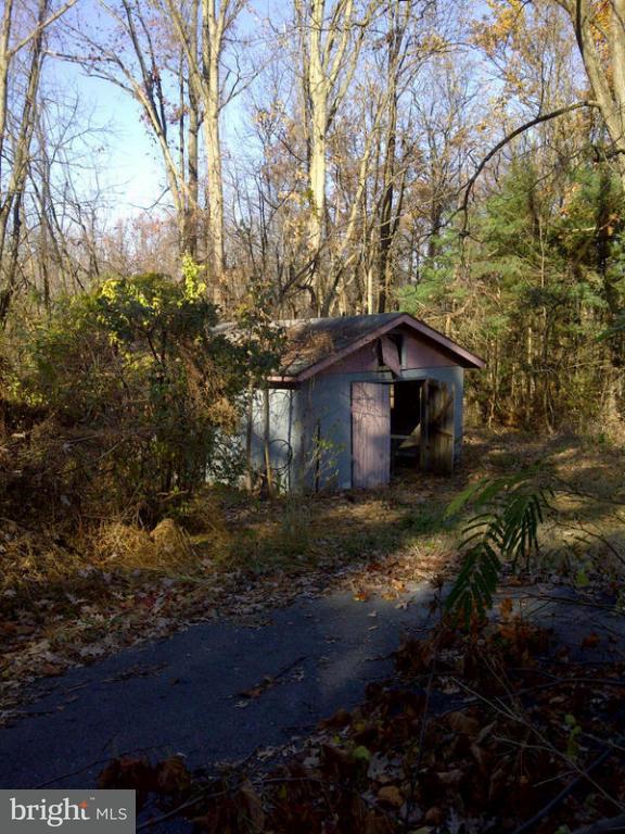 1019 Mt Wilson Road Lebanon, PA 17042 - Photo 5 of 7 Gallery Image 5