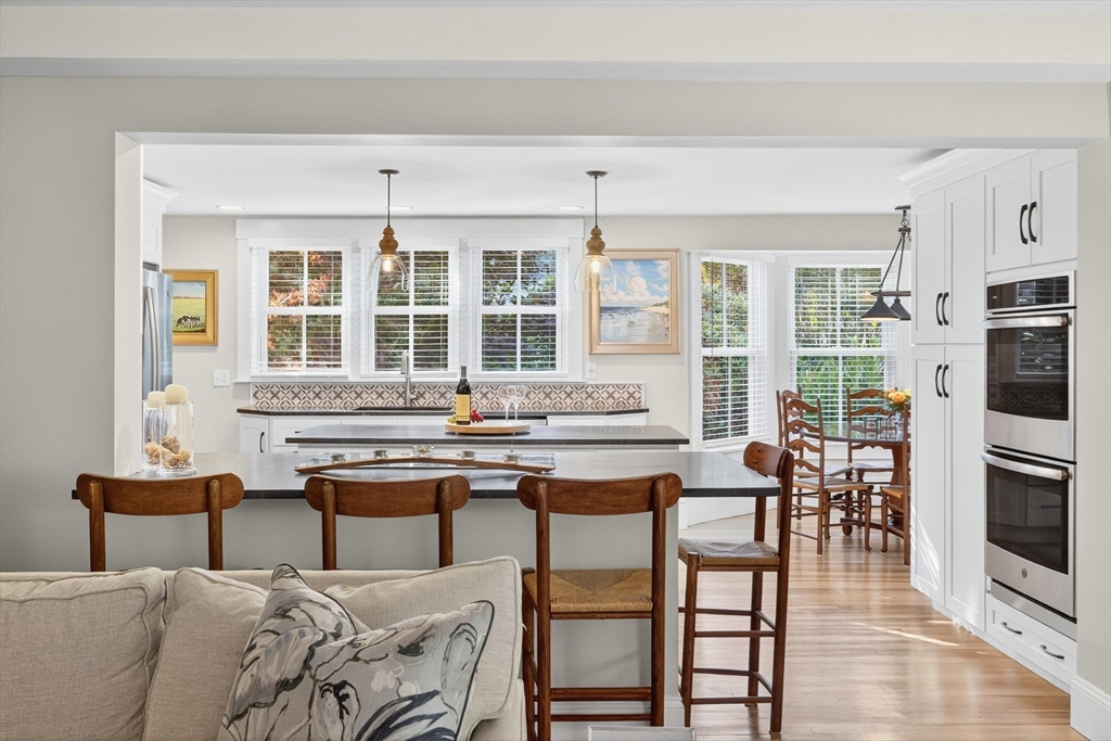 112 Main Street Yarmouth, MA 02675 - Photo 19 of 42