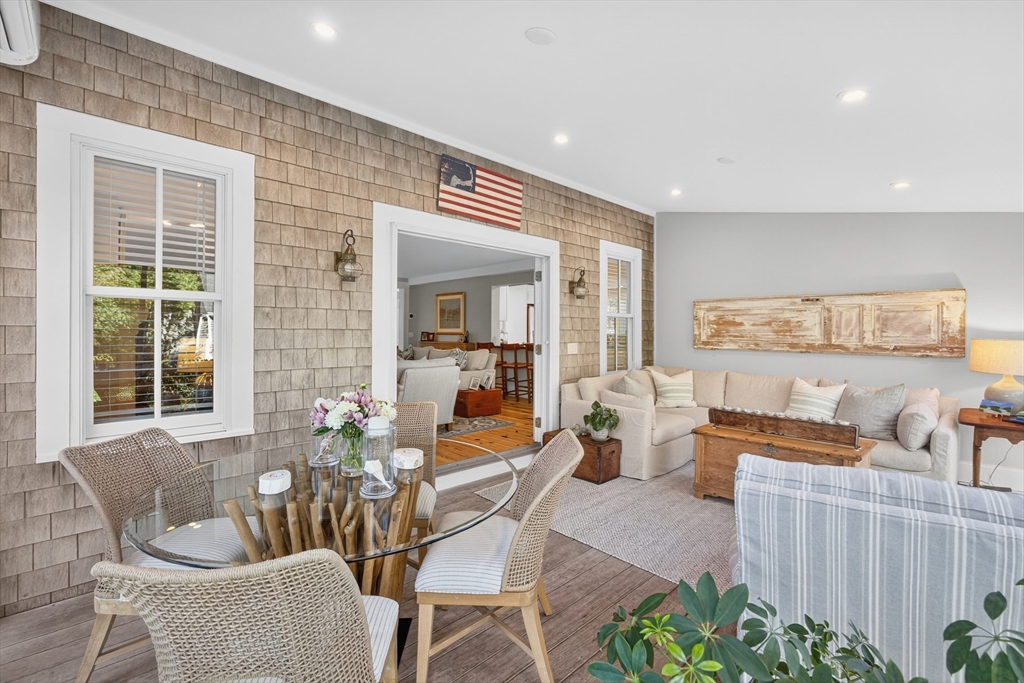 112 Main Street Yarmouth, MA 02675 - Photo 25 of 42