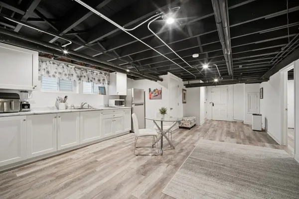 $739,900 | 283 North Michigan Street, Elmhurst, IL 60126