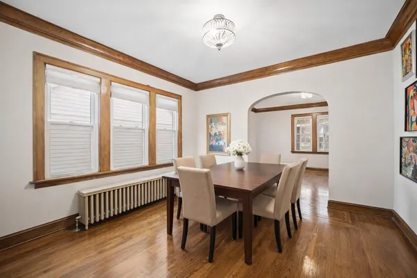 $739,900 | 283 North Michigan Street, Elmhurst, IL 60126