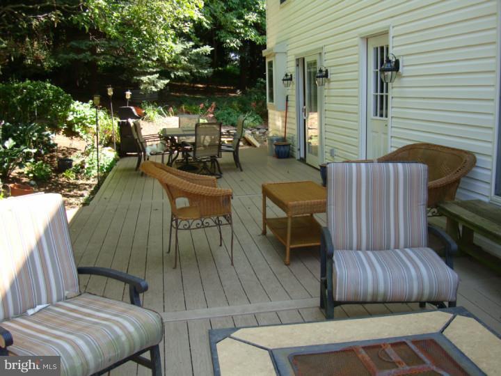 323 Styer Road Glenmoore, PA 19343 - Photo 21 of 22 Deck