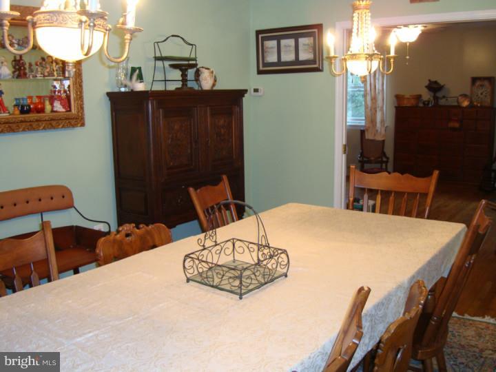 323 Styer Road Glenmoore, PA 19343 - Photo 7 of 22 Dining Room