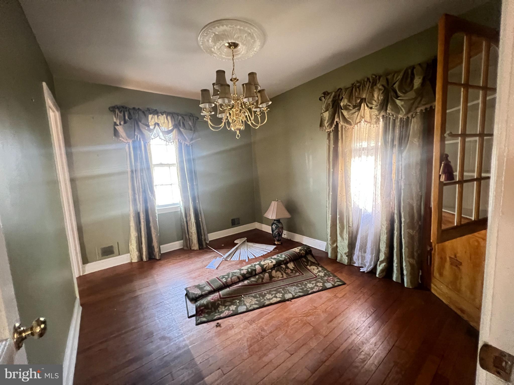 3306 Jones Bridge Road Chevy Chase, MD 20815 - Photo 5 of 18