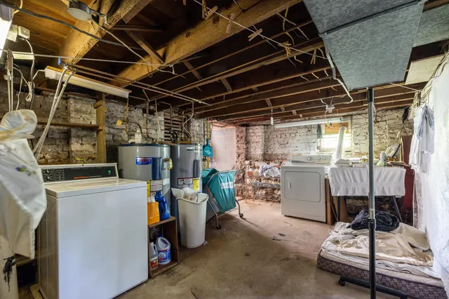 $445,000 | 104 West College Street, Bridgewater, VA 22812