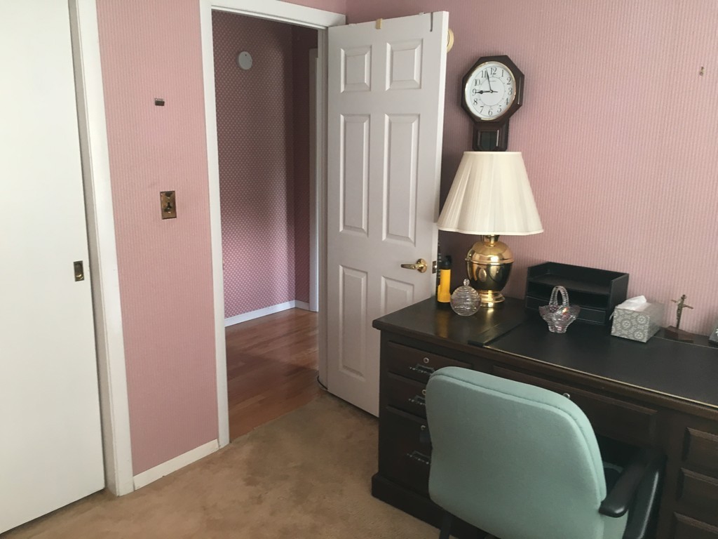 20 Arnold Road Douglas, MA 01516 - Photo 13 of 21