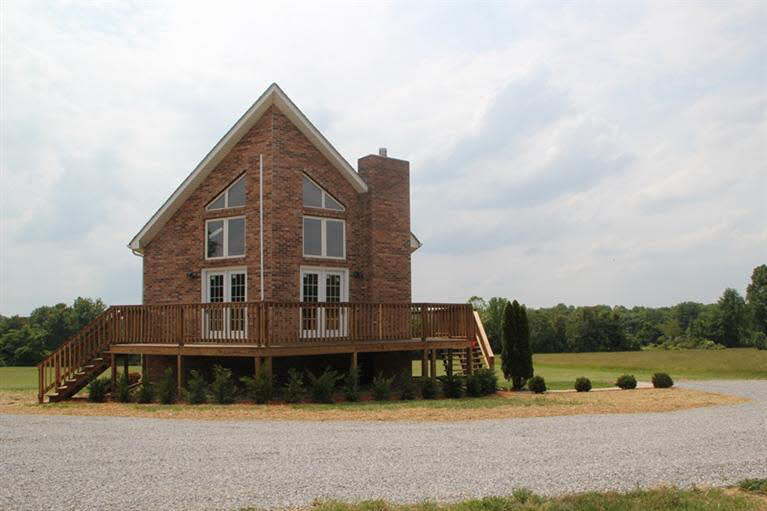 388 East Cutshall Road Austin, IN 47102 - Photo 1 of 13 Gallery Image 1
