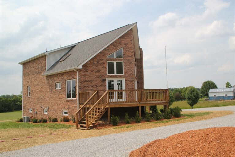 388 East Cutshall Road Austin, IN 47102 - Photo 2 of 13 Gallery Image 2