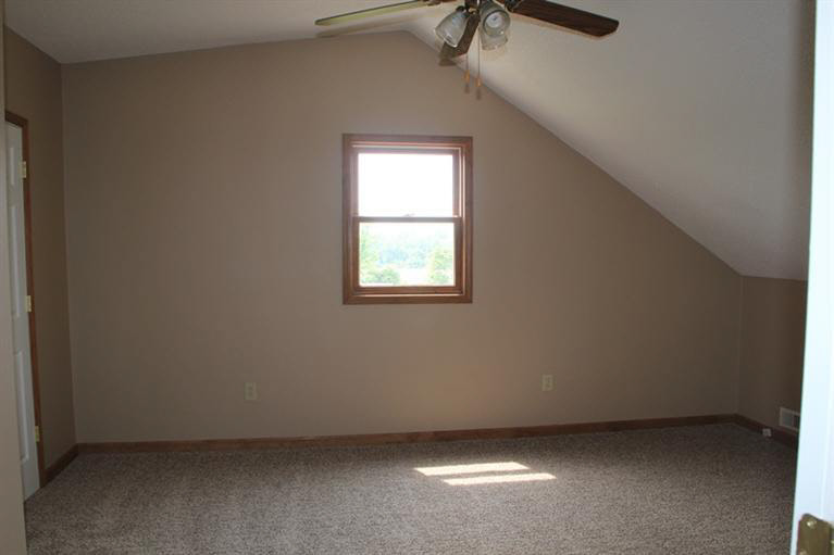 388 East Cutshall Road Austin, IN 47102 - Photo 8 of 13 Gallery Image 8