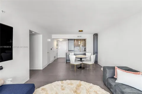 $839,000 | 1800 Sunset Harbour Drive, Unit 2105, Miami Beach, FL 33139