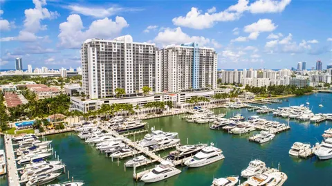 $839,000 | 1800 Sunset Harbour Drive, Unit 2105, Miami Beach, FL 33139