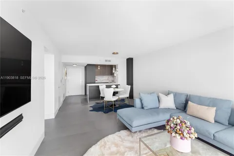 $839,000 | 1800 Sunset Harbour Drive, Unit 2105, Miami Beach, FL 33139