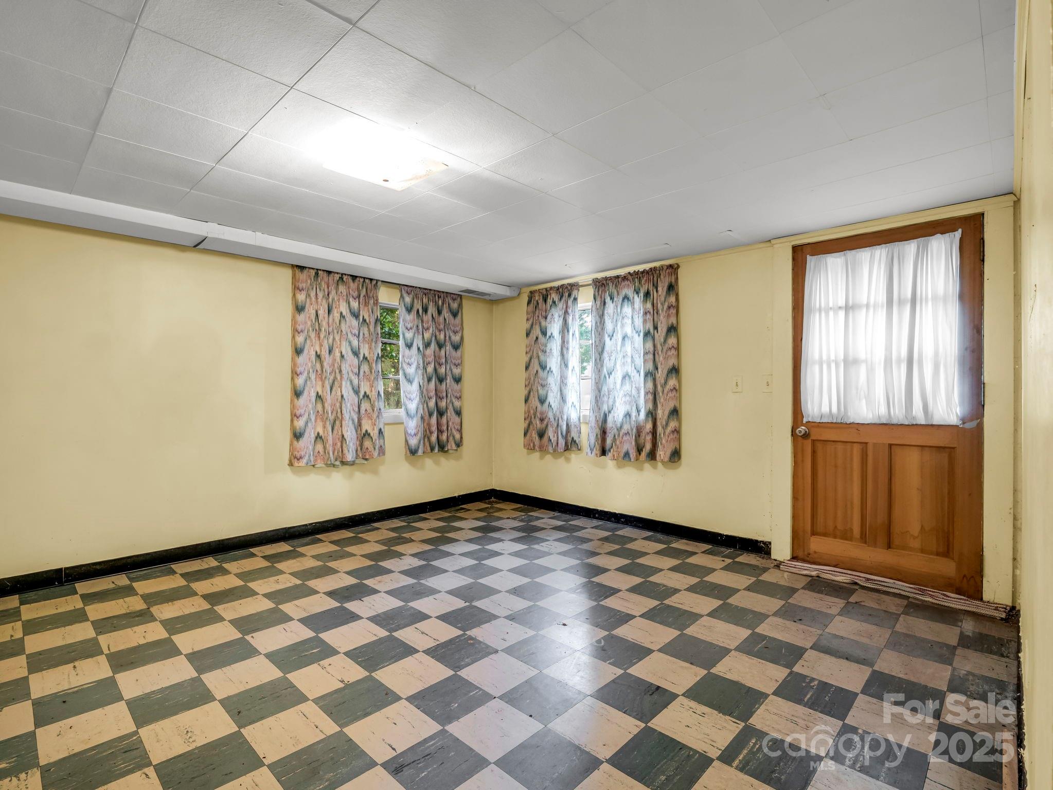 256 School Road Mill Spring, NC 28756 - Photo 23 of 37