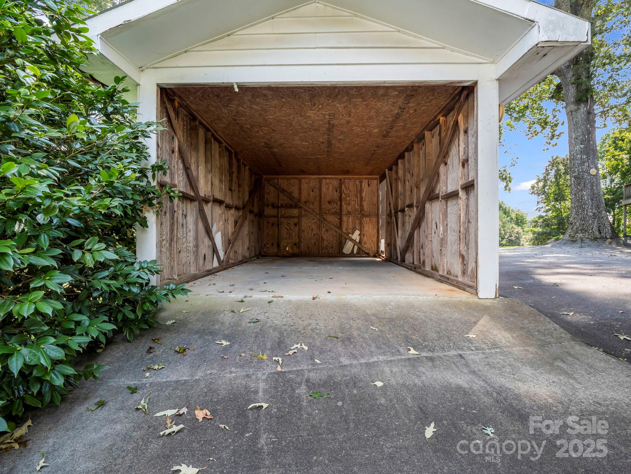 256 School Road Mill Spring, NC 28756 - Photo 30 of 37