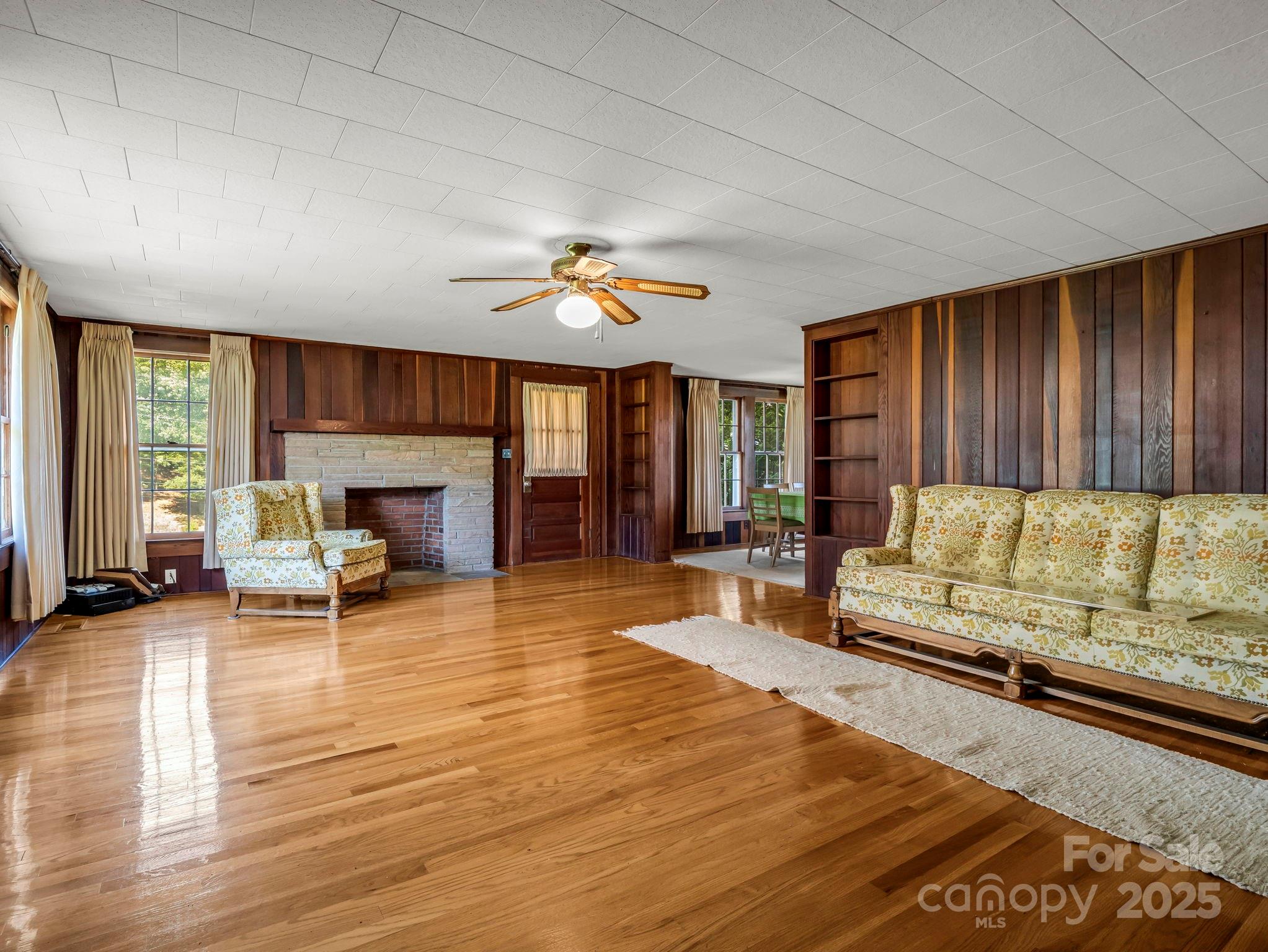 256 School Road Mill Spring, NC 28756 - Photo 3 of 37