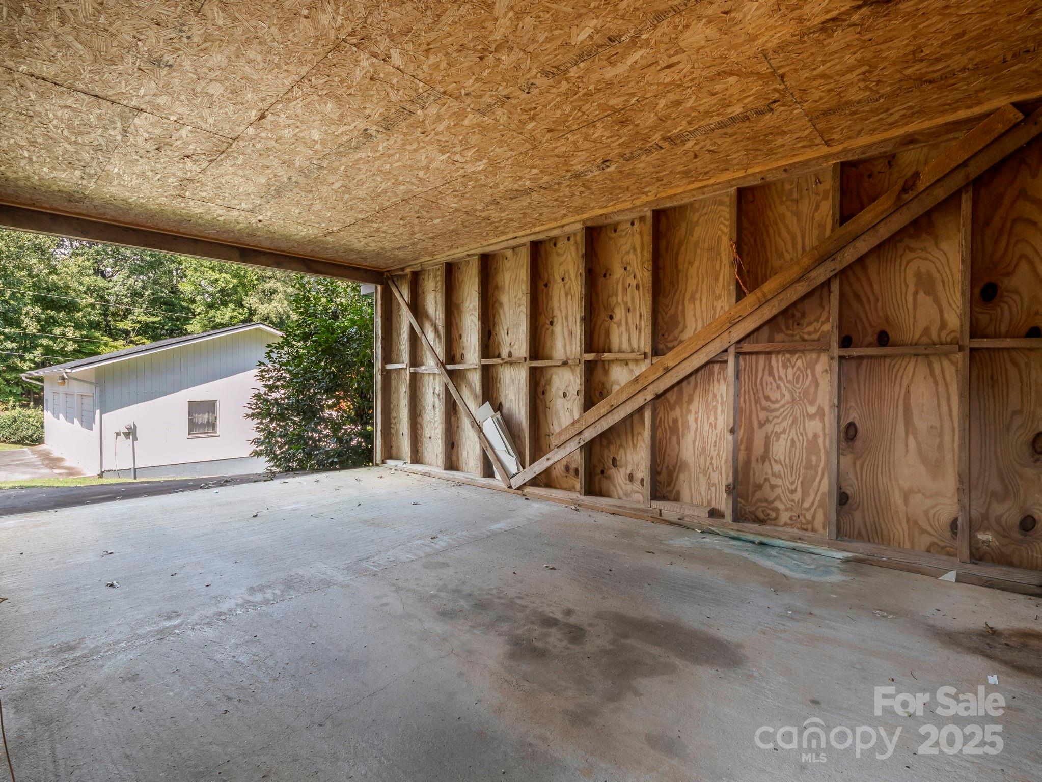 256 School Road Mill Spring, NC 28756 - Photo 31 of 37