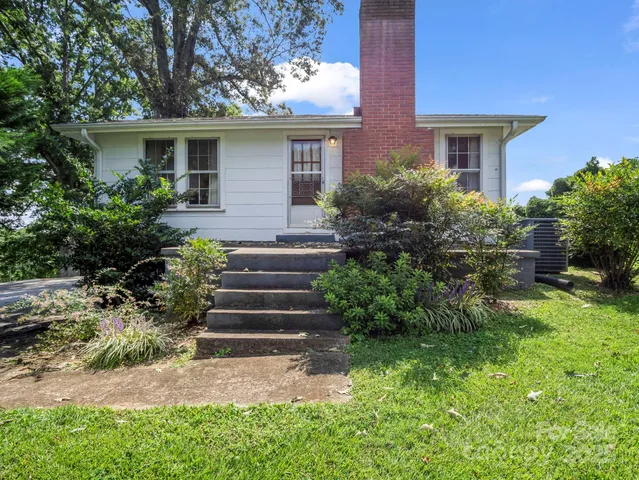 $325,000 | 256 School Road, Mill Spring, NC 28756