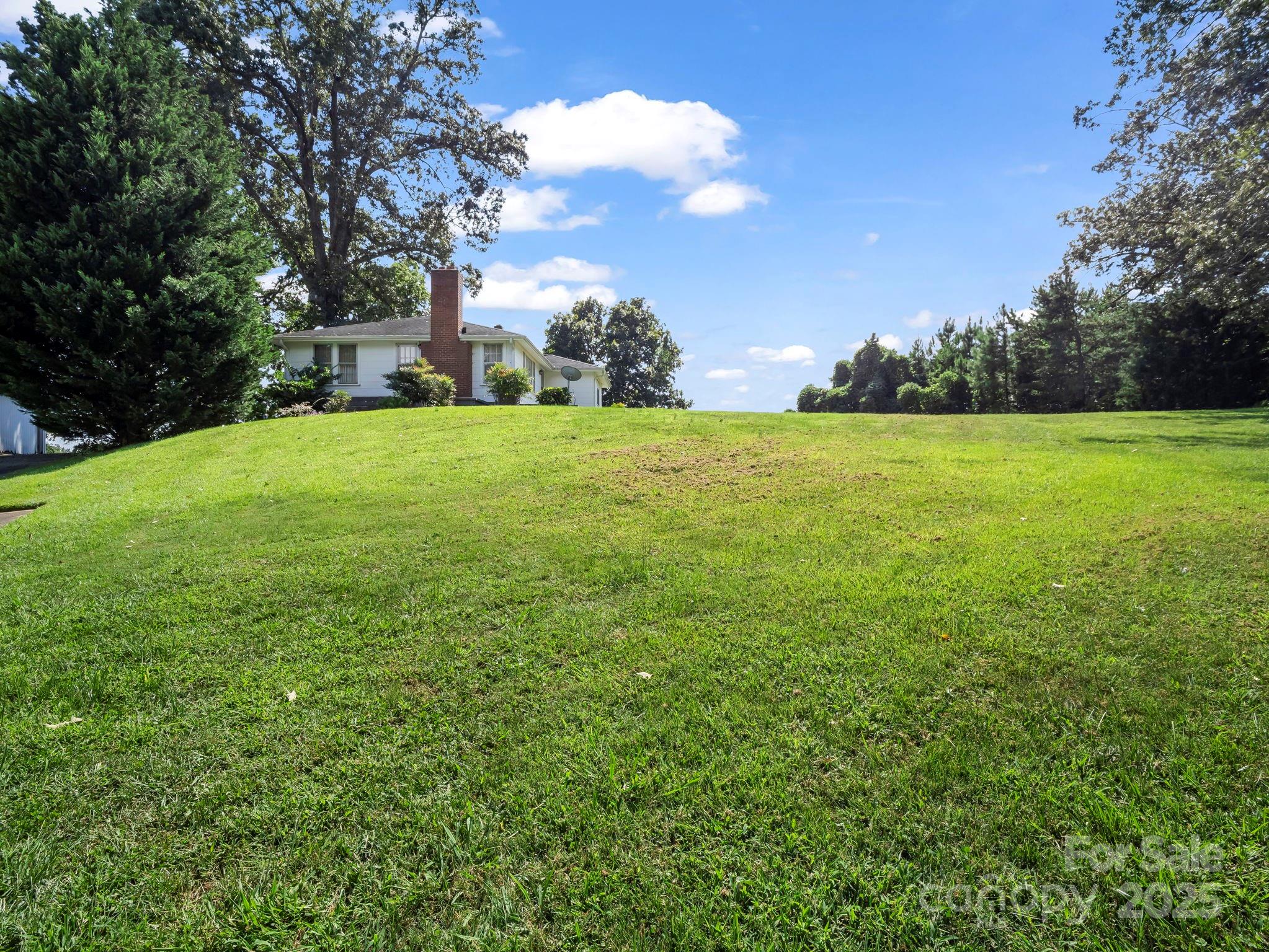 256 School Road Mill Spring, NC 28756 - Photo 35 of 37