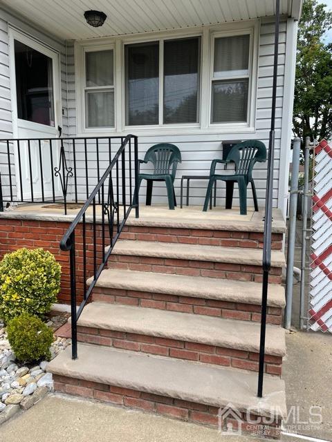 83 Brandywine Road Fords, NJ 08863 - Photo 3 of 31 a view of entryway with a front door