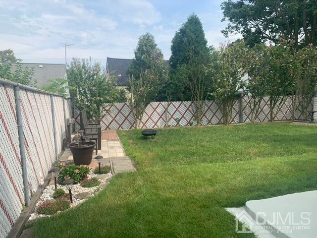83 Brandywine Road Fords, NJ 08863 - Photo 7 of 31 a garden view